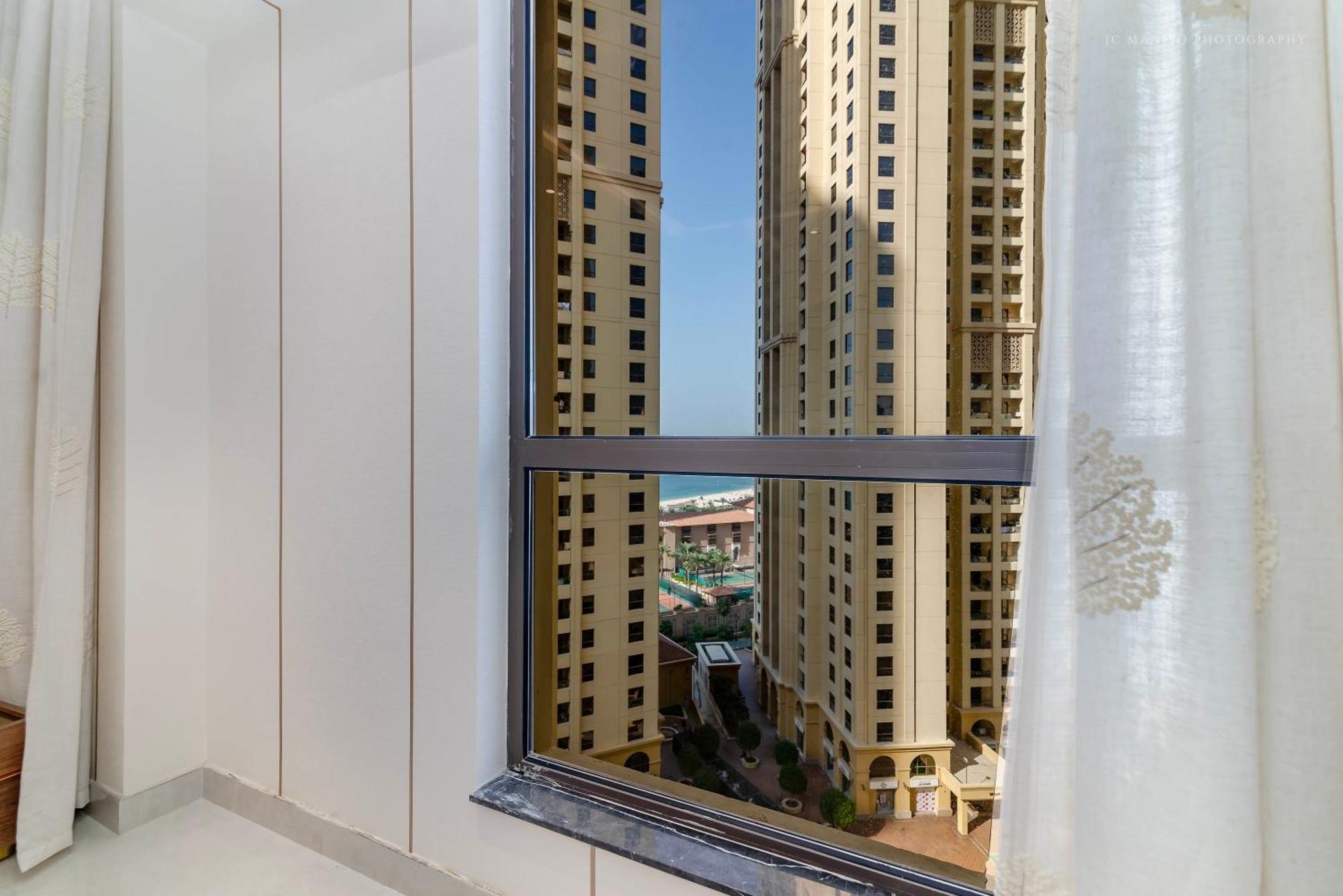 Usmans 4Bdrm Jbr Sadaf Next To Ritz Carlton Walk Daire Dubai Dış mekan fotoğraf