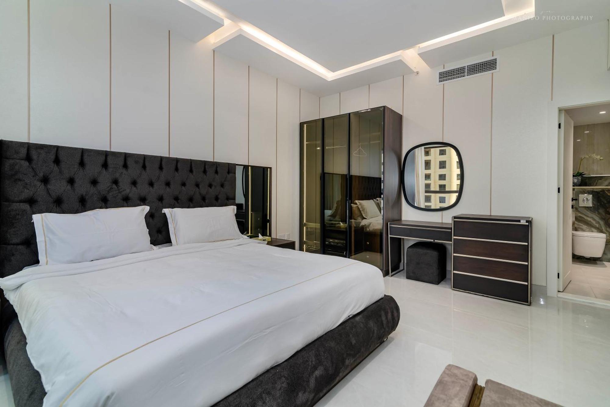 Usmans 4Bdrm Jbr Sadaf Next To Ritz Carlton Walk Daire Dubai Dış mekan fotoğraf